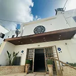 Seven Art Feslegen 아파트 Bodrum