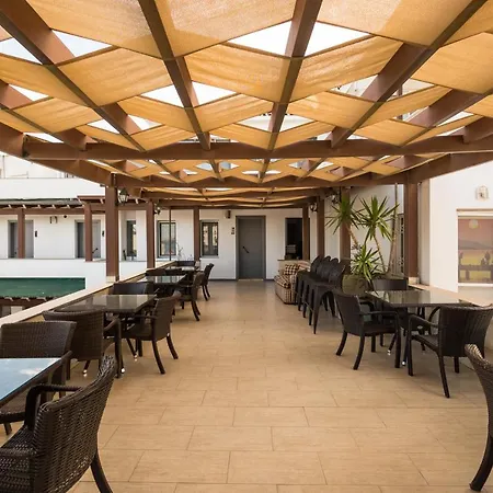 Апартаменты Seven Art Feslegen Бодрум