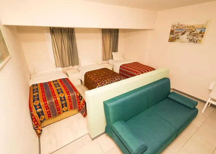 Seven Art Feslegen Apartament *