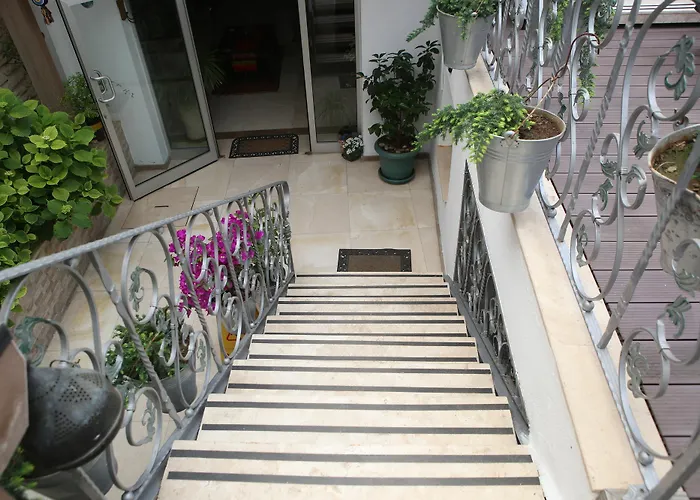 Seven Art Feslegen * Bodrum