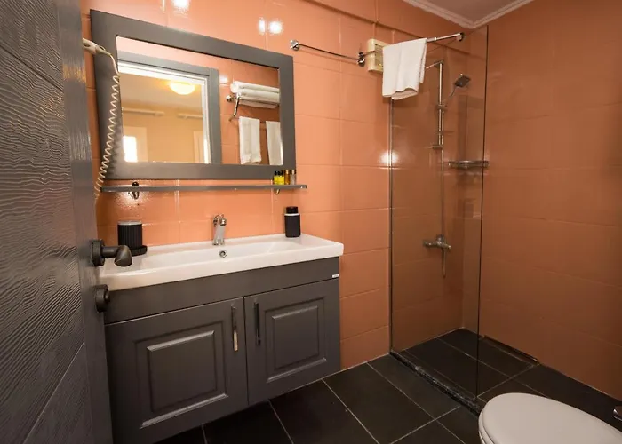 Seven Art Feslegen Αλικαρνασσός