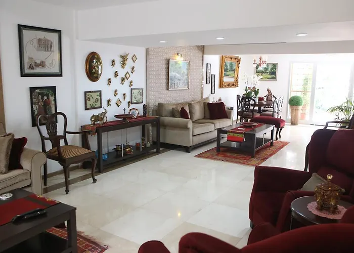 Seven Art Feslegen * Αλικαρνασσός